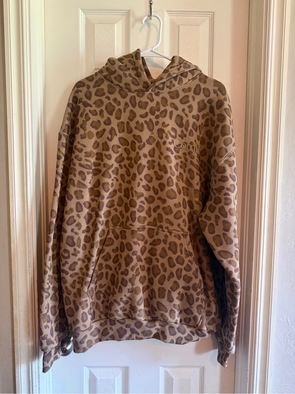 Comfrt Leopard Print Hoodie - Taupe Brown